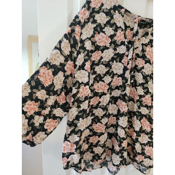Torrid Womens Floral Top Size 4X Neck Tie Short Sleeve Office Siren Whimsigoth - Picture 4 of 10